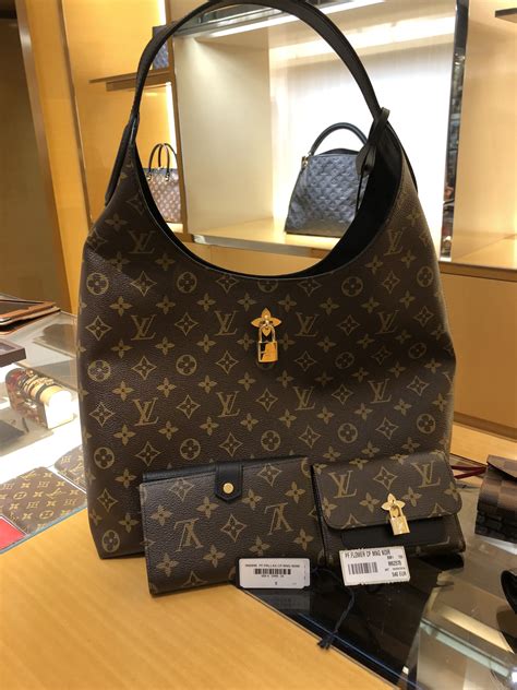 louis vuitton bags in paris france|louis vuitton paris france website.